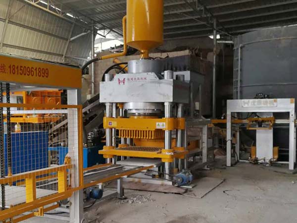 全自動(dòng)仿石磚機(jī) 全自動(dòng)仿石磚機(jī)