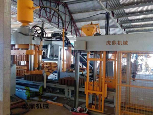 礦粉球團(tuán)機(jī) 冶煉制團(tuán)機(jī) 虎鼎冶金壓團(tuán)機(jī)