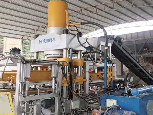 砂基透水磚機(jī) 全自動透水磚設(shè)備