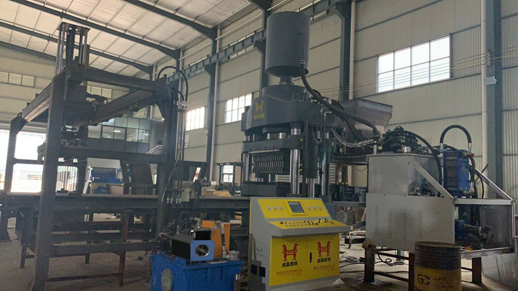 伺服磚機(jī) 水泥制磚機(jī)